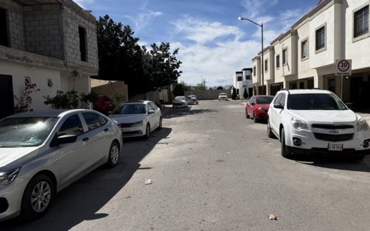 VIA TOLEDO VILLAS UNIVERSIDAD OTE