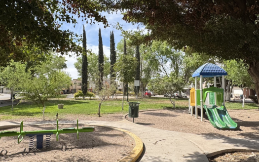 VIA TOLEDO VILLAS UNIVERSIDAD OTE